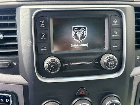 Used 2018 RAM 1500 Express w/ Express Value Package AWD/4WD image 16