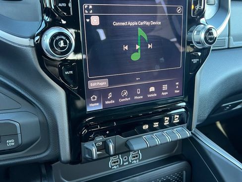 New 2026 RAM 3500 Big Horn AWD/4WD image 23