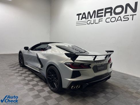 Used 2023 Chevrolet Corvette Stingray w/ Z51 Performance Package image 8