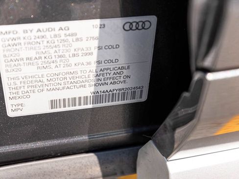 Used 2024 Audi Q5 2.0T Premium w/ Convenience Package AWD/4WD image 16