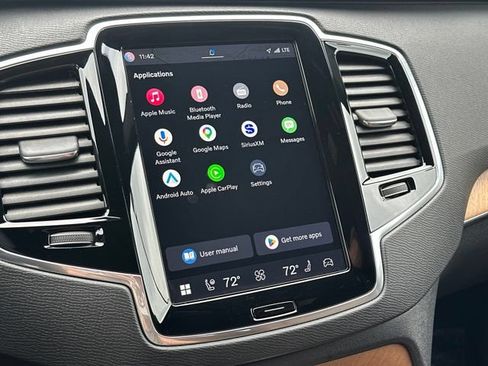 Certified 2025 Volvo XC90 B6 Plus w/ Protection Package AWD/4WD image 24