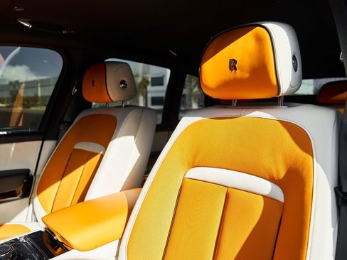 Used 2026 Rolls-Royce Cullinan AWD/4WD image 50