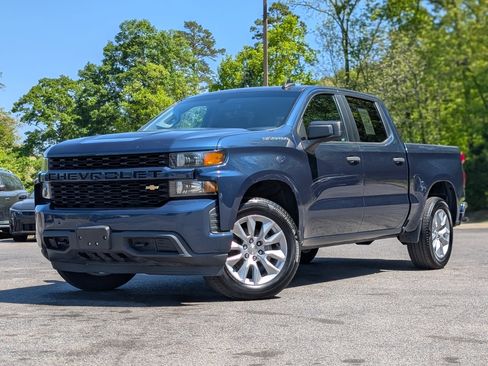Used 2021 Chevrolet Silverado 1500 Custom image 4