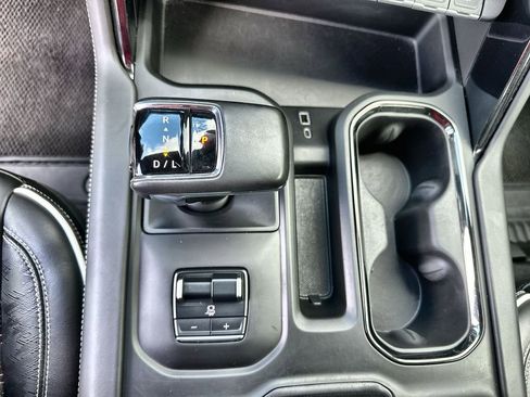 Used 2023 GMC Sierra 1500 AT4X image 16