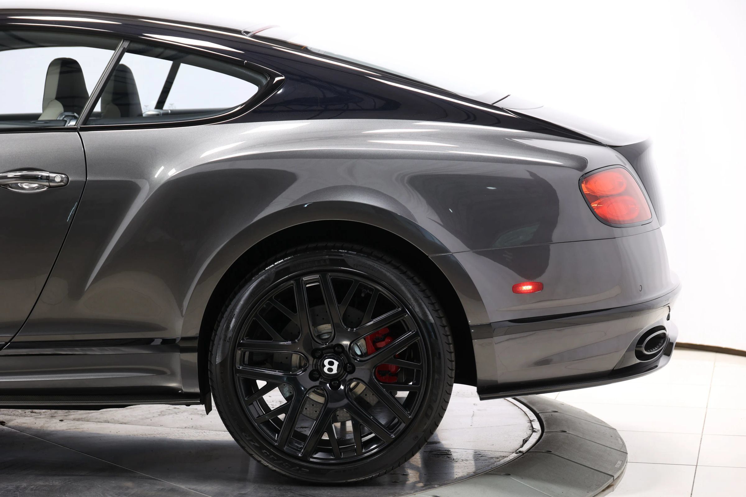 Used 2017 Bentley Continental GT Supersports AWD/4WD image 11