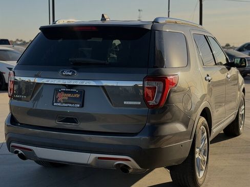 Used 2016 Ford Explorer Limited w/ Equipment Group 301A image 7