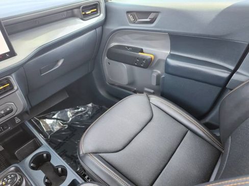 Certified 2025 Ford Maverick Tremor AWD/4WD image 15