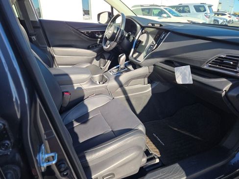 Certified 2023 Subaru Outback Limited image 6