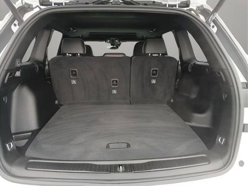 Used 2023 Jeep Grand Cherokee Altitude image 25