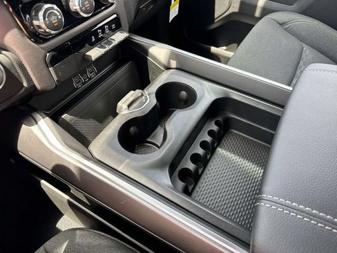 New 2026 RAM 1500 Lone Star w/ Night Edition RWD image 28