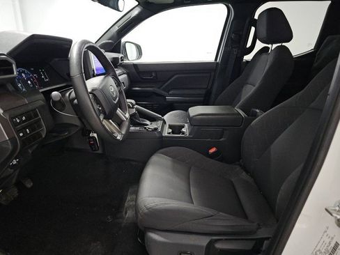 Used 2024 Toyota Tacoma SR5 image 5