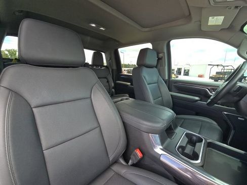 Used 2024 Chevrolet Silverado 3500 LTZ w/ LTZ Premium Package AWD/4WD image 21
