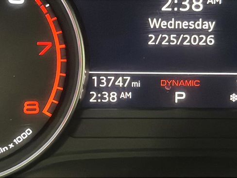 Used 2024 Audi Q5 2.0T Premium w/ Convenience Package image 10