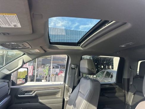 Used 2024 Chevrolet Silverado 2500 LTZ w/ LTZ Convenience Package AWD/4WD image 16