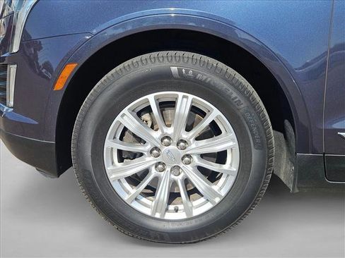 Used 2018 Cadillac XT5 FWD w/ LPO, Wheel Lock Package image 15