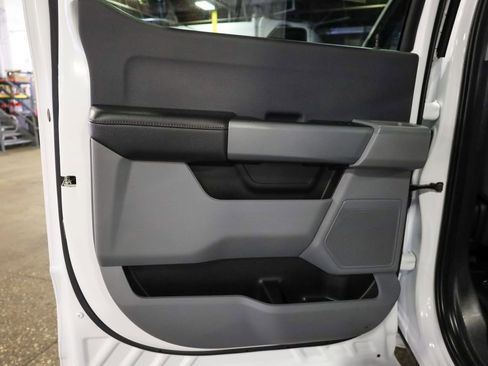 Used 2024 Ford F350 XLT w/ FX4 Off-Road Package image 21