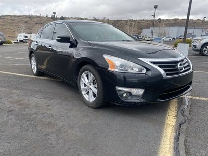 Used 2013 Nissan Altima 2.5 SV w/ 2.5SV Convenience Pkg