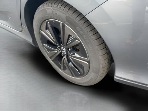 Used 2018 Honda Civic EX image 15