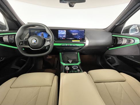 Used 2026 BMW X3 xDrive30 w/ Premium Package image 16