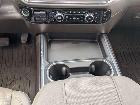 Used 2024 GMC Sierra 1500 Elevation AWD/4WD image 18