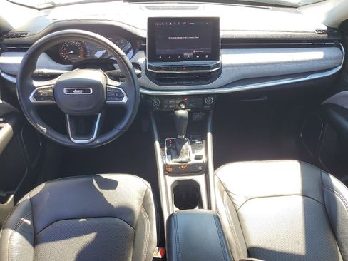 Used 2022 Jeep Compass Latitude image 14