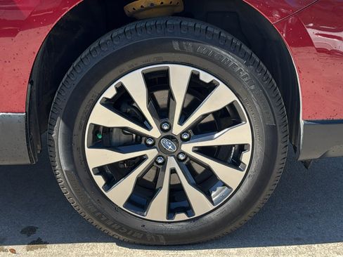 Used 2016 Subaru Outback 2.5i Limited image 33