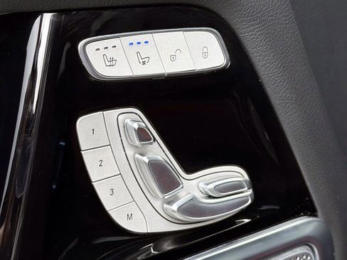 Used 2024 Mercedes-Benz G 63 AMG 4MATIC w/ Manufactur Interior Package image 18