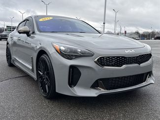 Used 2022 Kia Stinger GT2 video 2