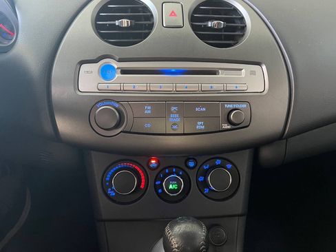 Used 2009 Mitsubishi Eclipse GS FWD image 24