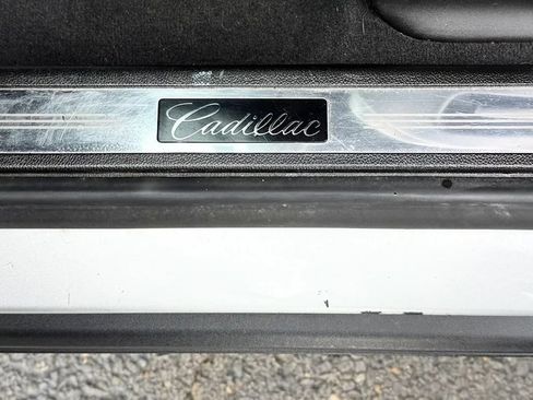 Used 2012 Cadillac SRX Luxury AWD/4WD image 29