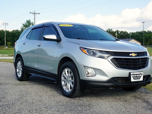 Used 2021 Chevrolet Equinox LT image 4