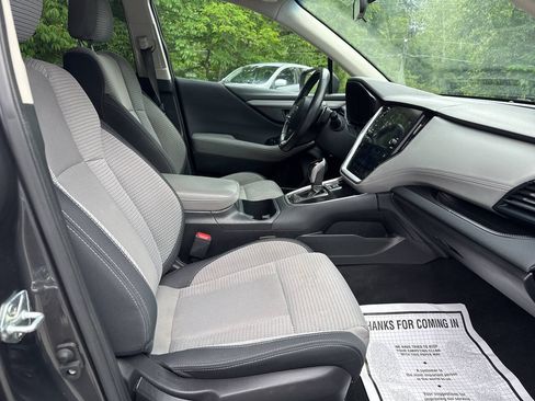 Used 2022 Subaru Outback Premium AWD/4WD image 23