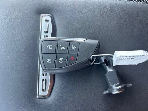 Used 2025 GMC Yukon Denali AWD/4WD image 42