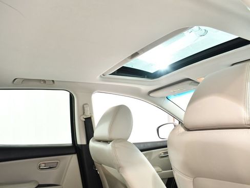 Used 2012 MAZDA CX-9 Touring w/ Moonroof & Bose Audio Pkg AWD/4WD image 18