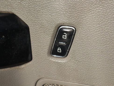 Used 2017 Ford F350 XL w/ Power Equipment Group image 17