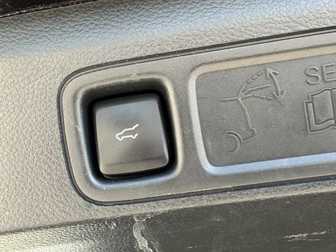 Used 2024 Ford Expedition Max Limited AWD/4WD image 37