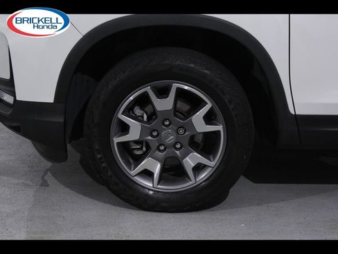 Used 2023 Honda Passport TrailSport image 38
