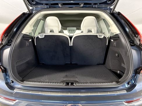 New 2026 Volvo XC90 T8 Ultra w/ Protection Package Premier image 28