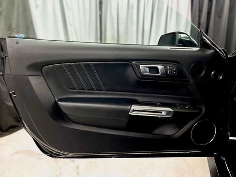 Used 2018 Ford Mustang GT Premium w/ Safe & Smart Package RWD image 33