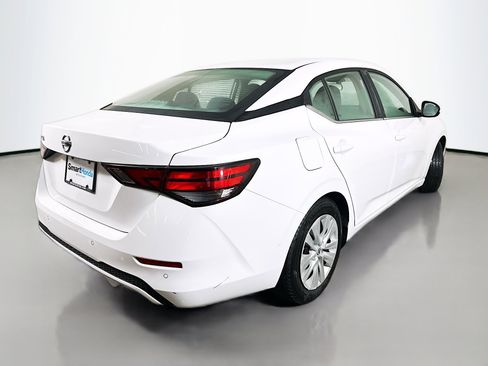 Used 2022 Nissan Sentra S image 7