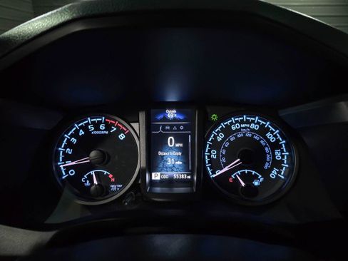 Used 2021 Toyota Tacoma TRD Sport w/ Technology Package AWD/4WD image 24