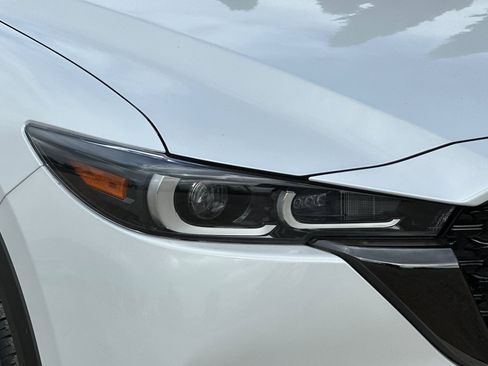 New 2025 MAZDA CX-5 Carbon Edition image 2