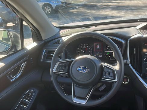 Certified 2025 Subaru Ascent Touring image 18