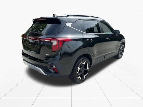 Used 2024 Kia Seltos EX AWD/4WD image 8
