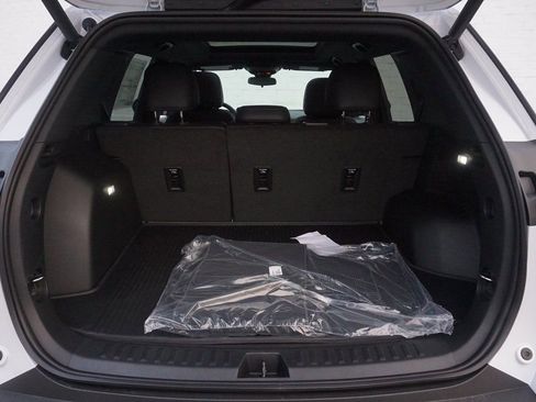 New 2026 Chevrolet Equinox RS w/ Convenience Package III image 29