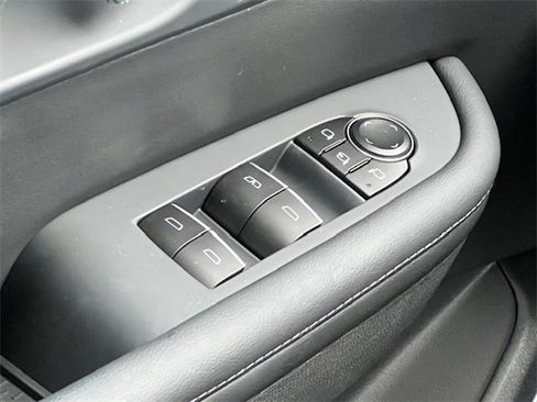 New 2025 Buick Enclave Sport Touring w/ Power Package image 32