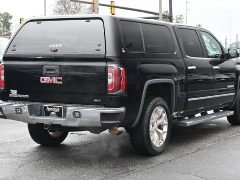 Used 2018 GMC Sierra 1500 SLT image 11