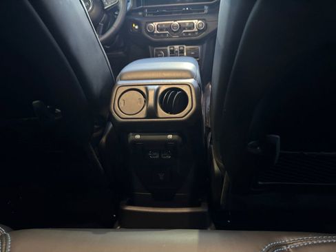 Used 2024 Jeep Wrangler Unlimited Rubicon 4xe image 85