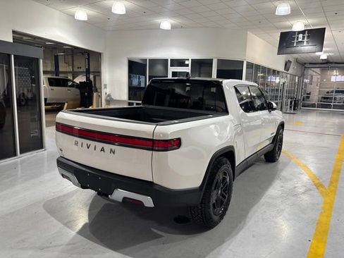 Used 2023 Rivian R1T Adventure AWD/4WD image 8
