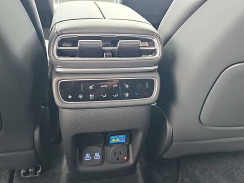 New 2026 Genesis GV80 3.5T AWD/4WD image 11